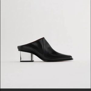 Zara black leather heeled square toes clogs